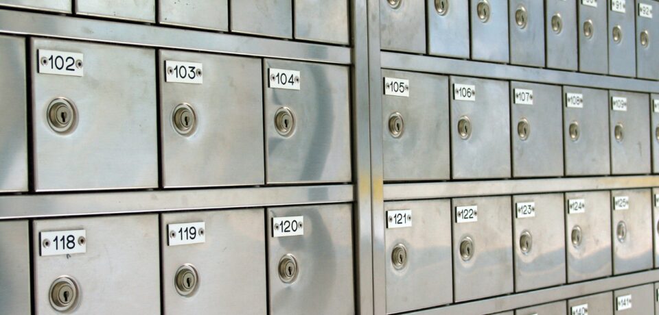 renting a mailbox
